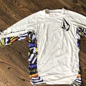 GUC Volcom rashguard